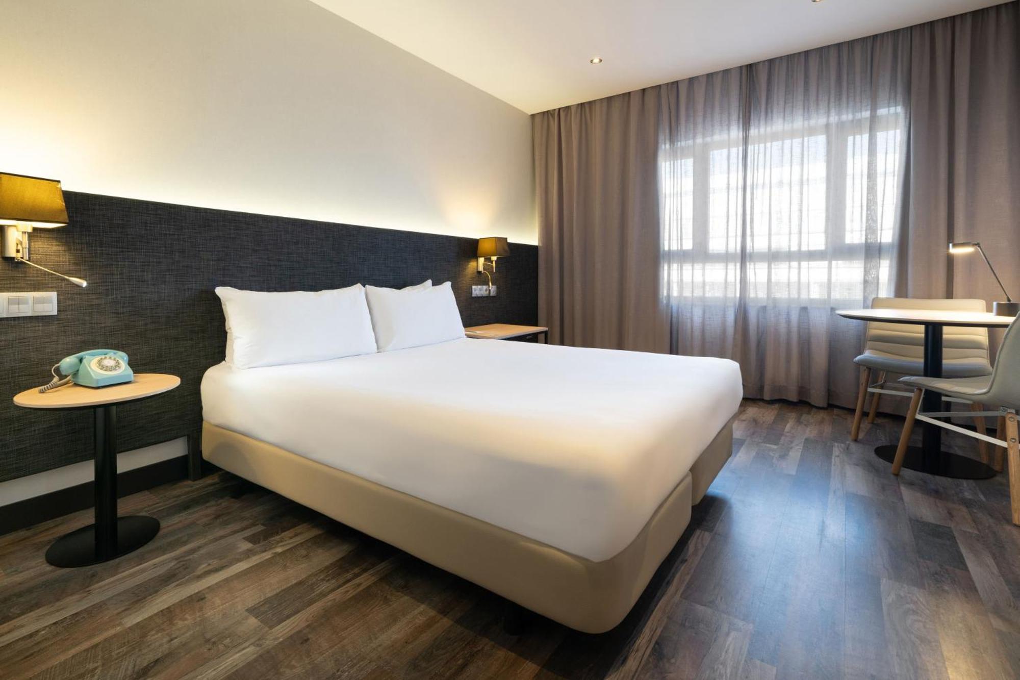Standard Room,1771497325:JPEG